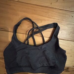 Lululemon herringbone sports athletic bra size 6